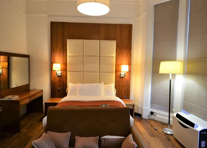 Chelsea Classic Apartments